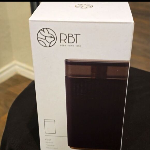 RBT Stainless Steel Contemporary Flask- Matte Black - Picture 6 of 7